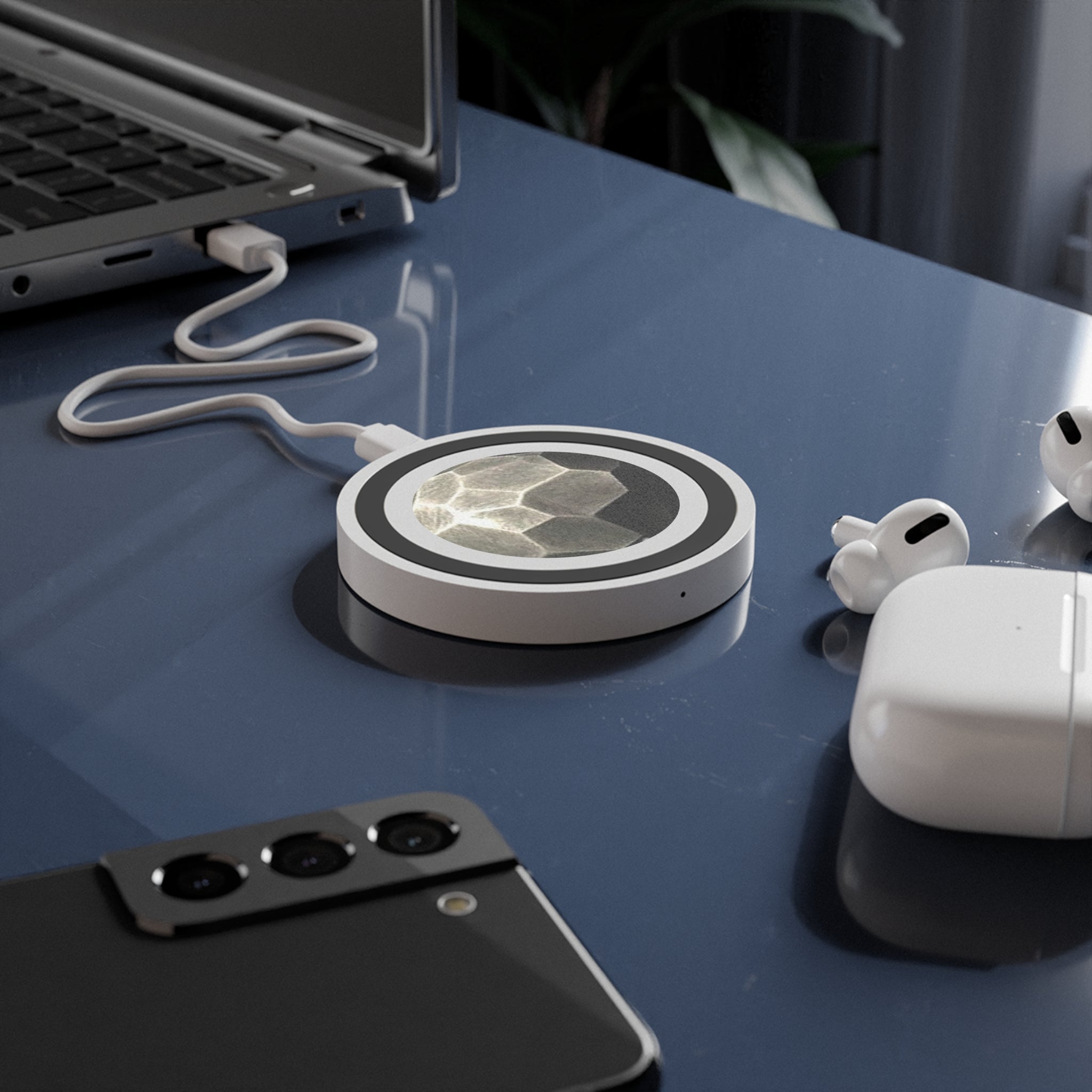Meridias Beacon inspired Quake Wireless Charging Pad