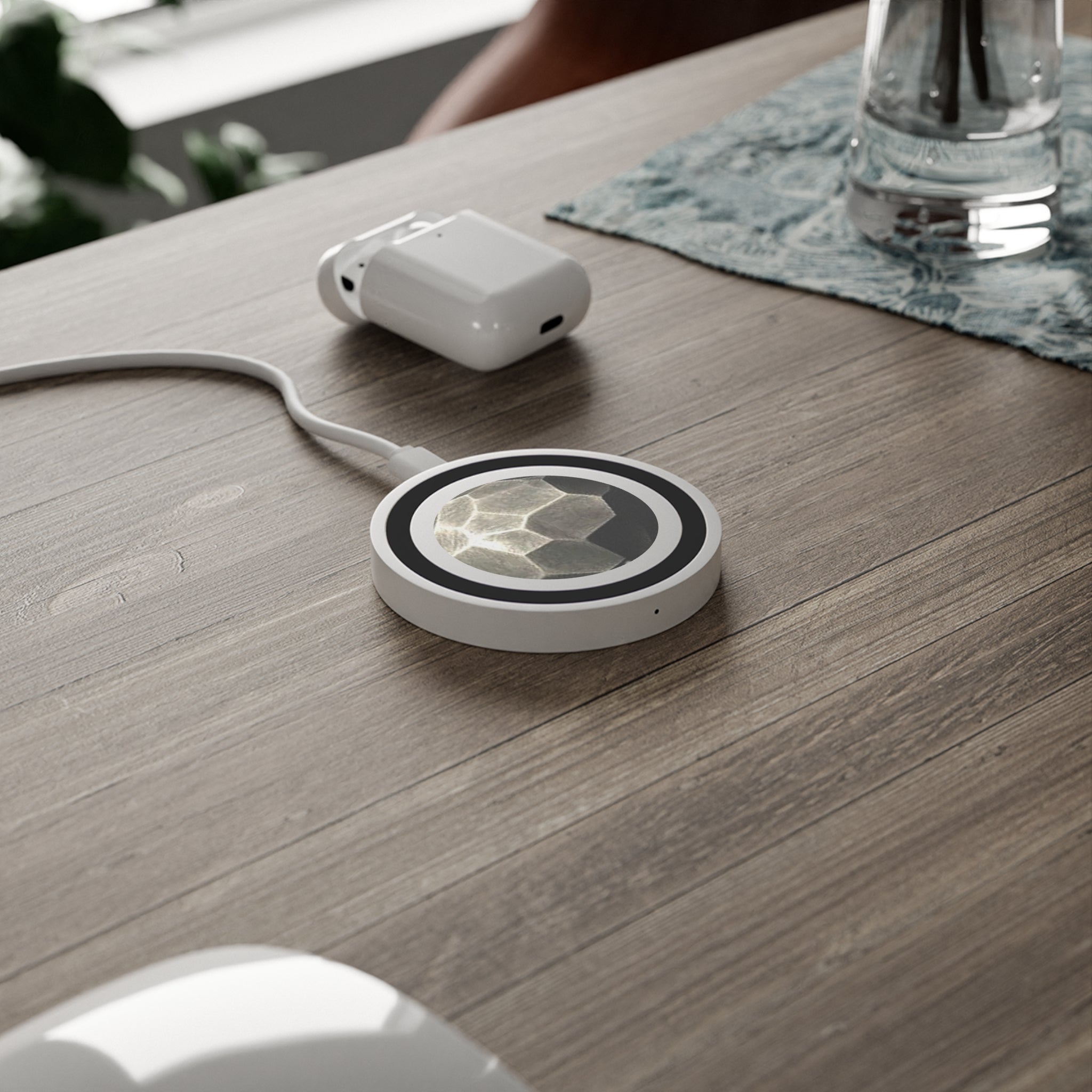 Meridias Beacon inspired Quake Wireless Charging Pad